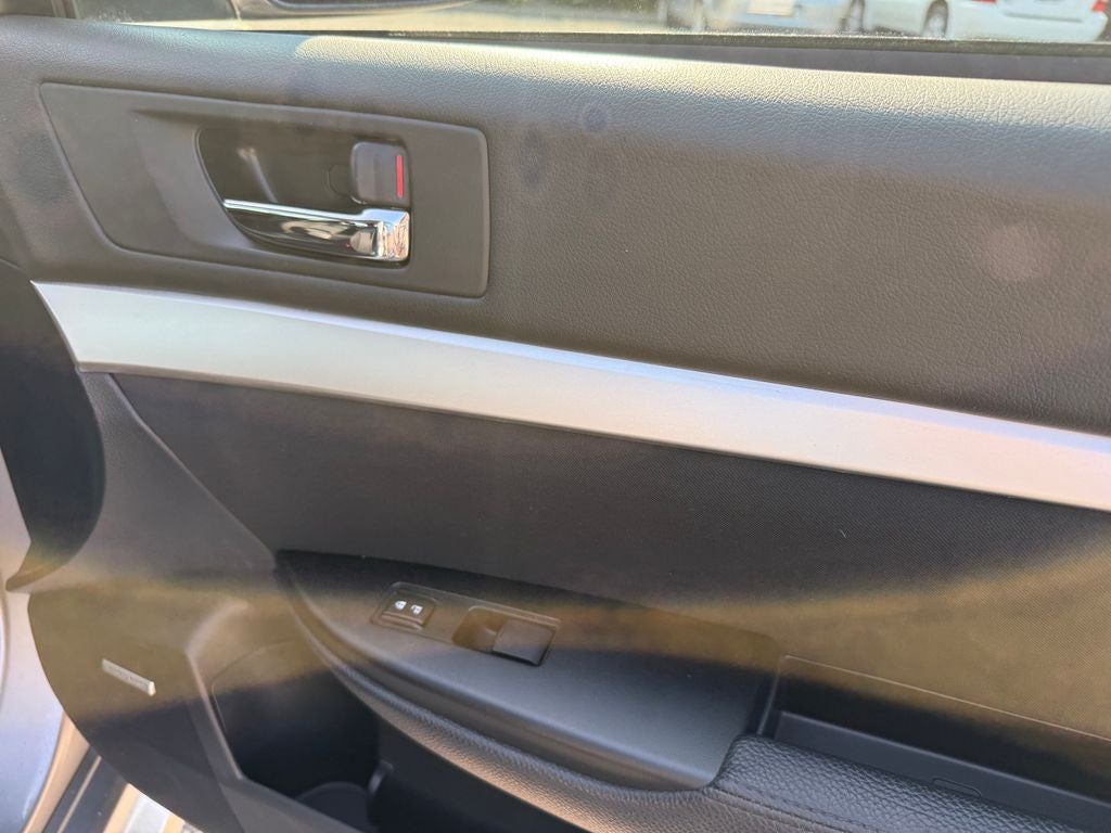 2011 Subaru Legacy 2.5i Premium