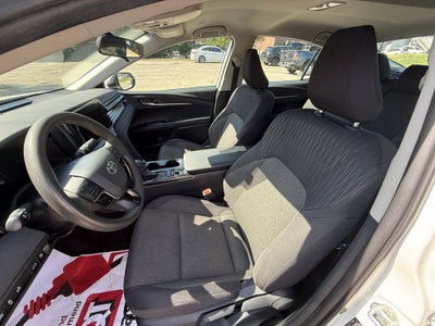 2025 Toyota Camry LE