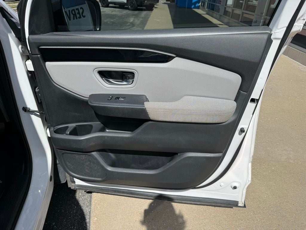 2023 Honda Pilot LX