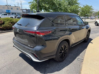 2025 Toyota Highlander XSE
