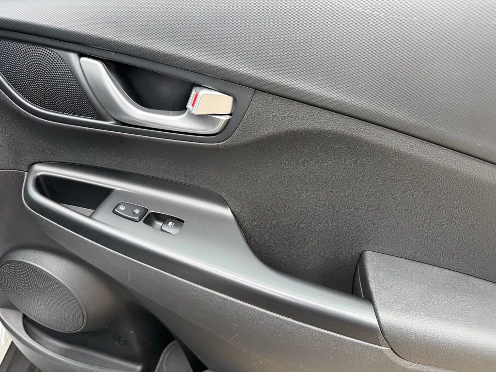 2022 Hyundai KONA SEL AWD