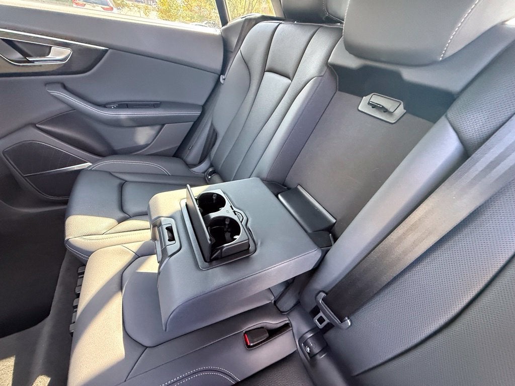 2022 Audi Q8 55 Prestige quattro
