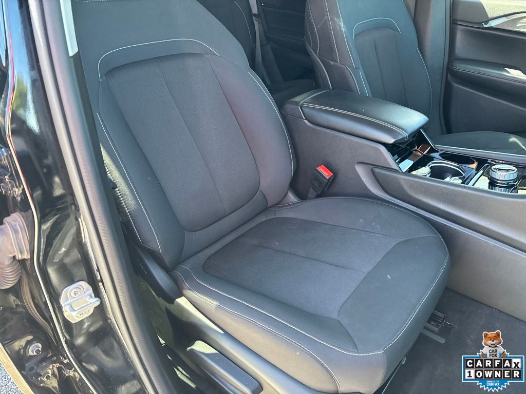 2023 Jeep Grand Cherokee Laredo 4x4