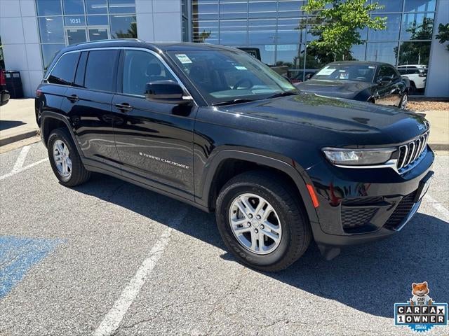 2023 Jeep Grand Cherokee Laredo 4x4