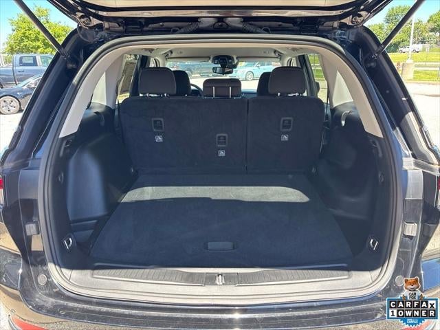 2023 Jeep Grand Cherokee Laredo 4x4