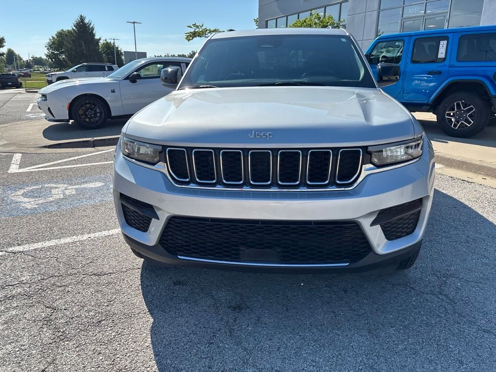 2024 Jeep Grand Cherokee Laredo X 4x4