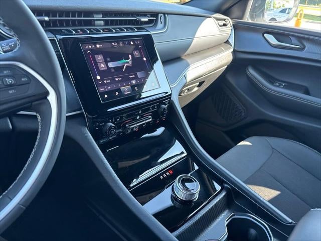 2024 Jeep Grand Cherokee Laredo X 4x4