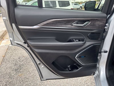 2022 Jeep Grand Cherokee Overland 4x4