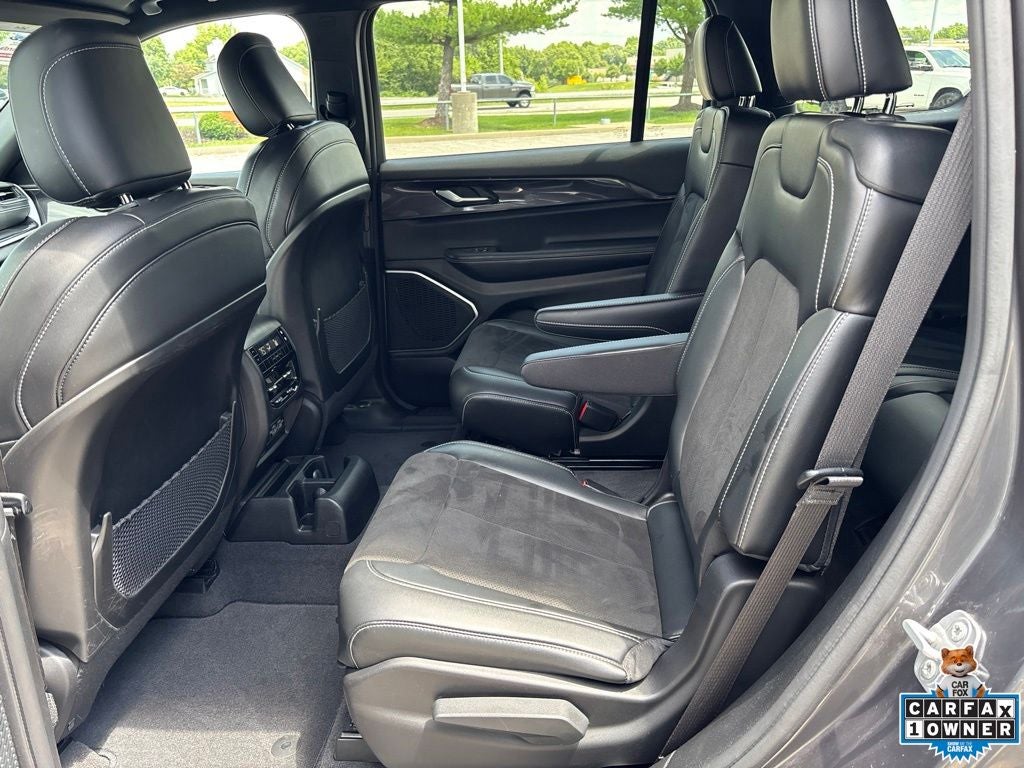 2021 Jeep Grand Cherokee L Altitude 4x4