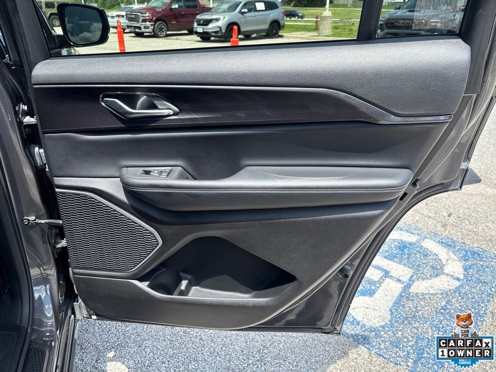 2021 Jeep Grand Cherokee L Altitude 4x4