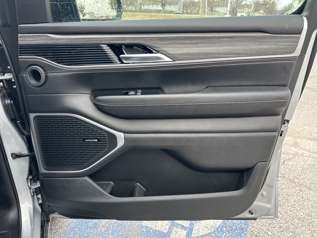 2024 Jeep Wagoneer Series III