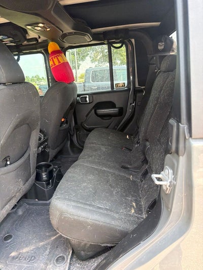 2021 Jeep Gladiator Willys 4x4