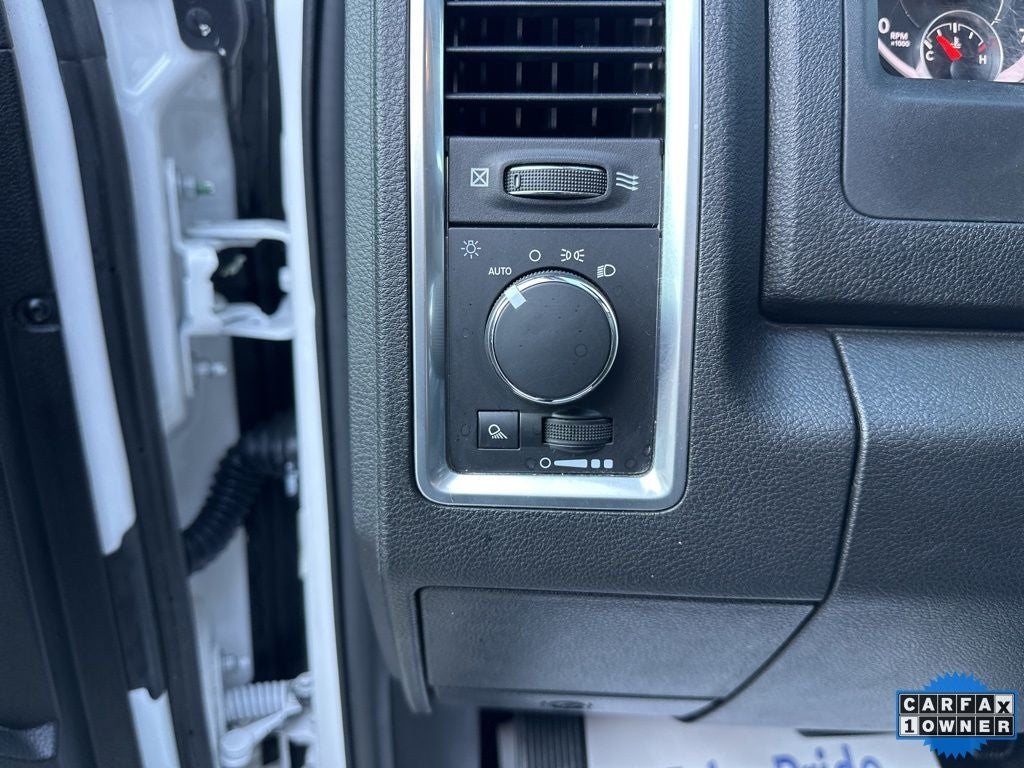 2024 RAM 1500 Classic SLT