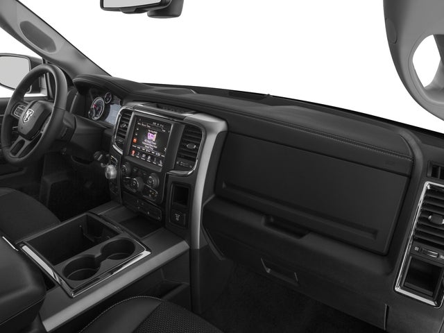 2016 RAM 1500 Sport