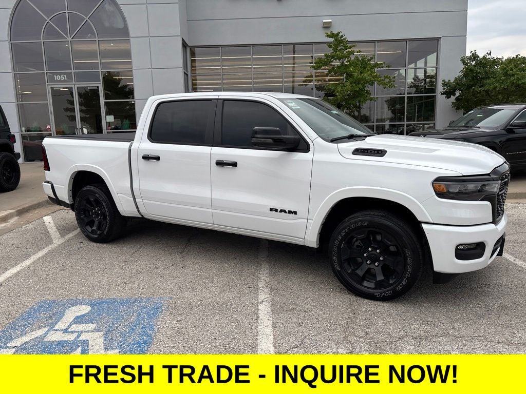 2025 RAM 1500 Big Horn Crew Cab 4x4 5'7' Box