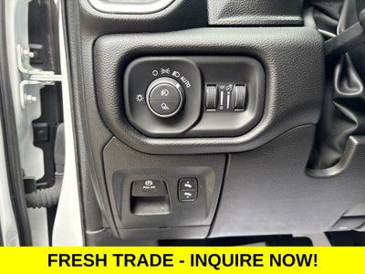 2025 RAM 1500 Big Horn Crew Cab 4x4 5'7' Box