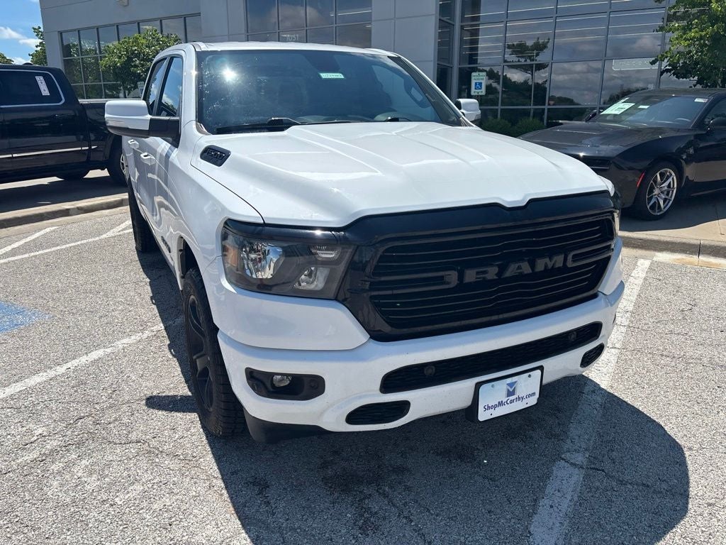 2020 RAM 1500 Big Horn Crew Cab 4x4 5'7' Box