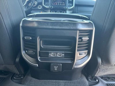 2020 RAM 1500 Big Horn Crew Cab 4x4 5'7' Box