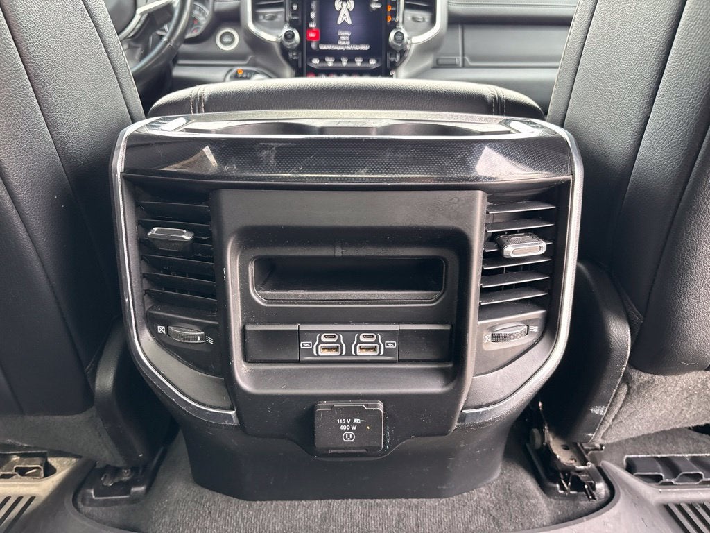 2021 RAM 1500 Laramie Crew Cab 4x4 5'7' Box