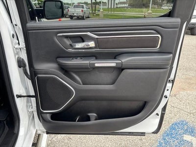 2023 RAM 1500 Laramie Crew Cab 4x4 5'7' Box