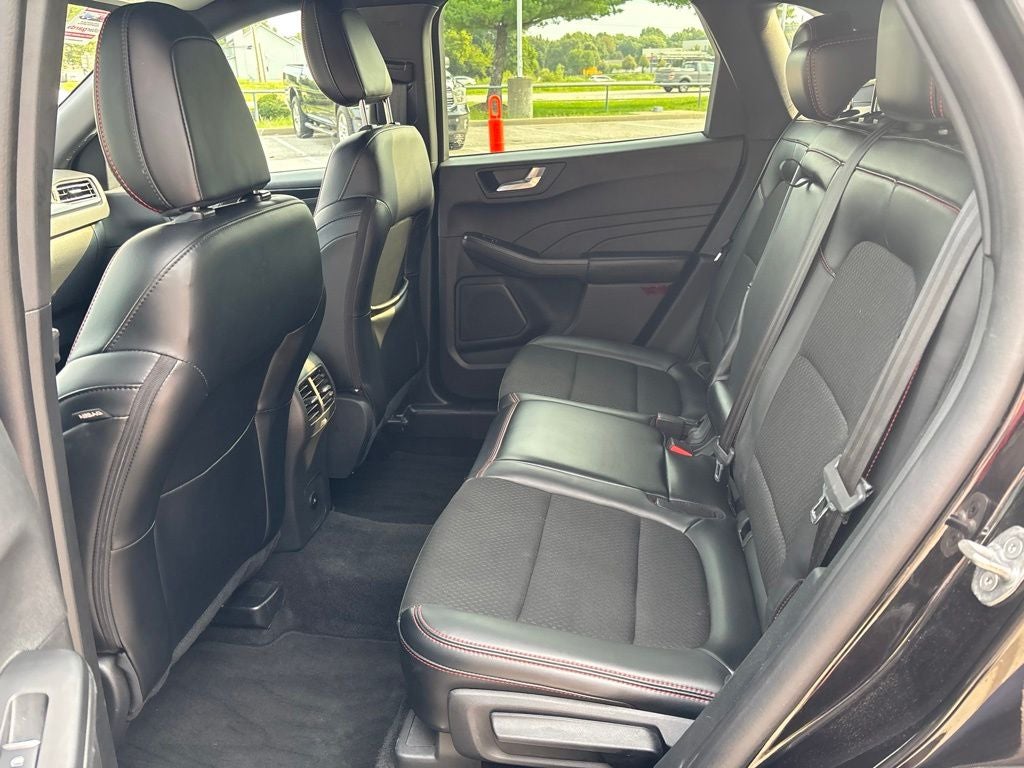 2025 Ford Escape ST-Line Select