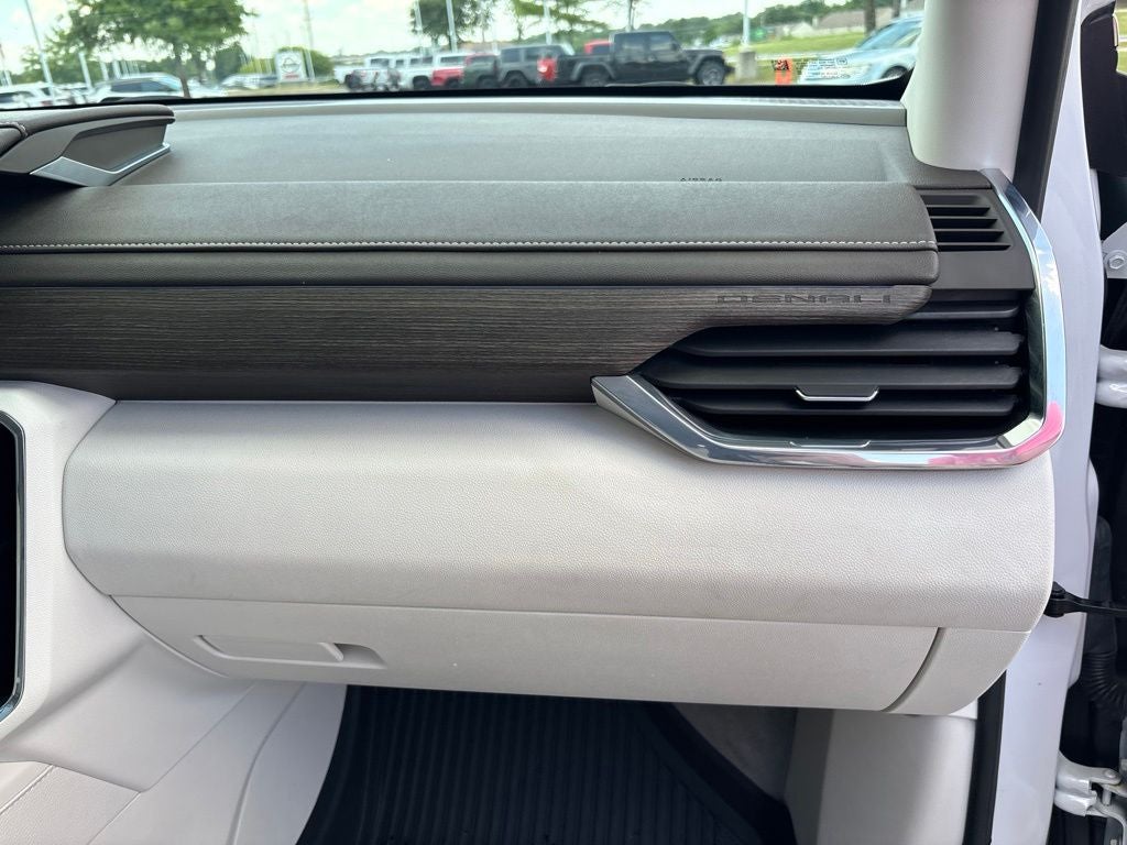 2024 GMC Acadia AWD Denali