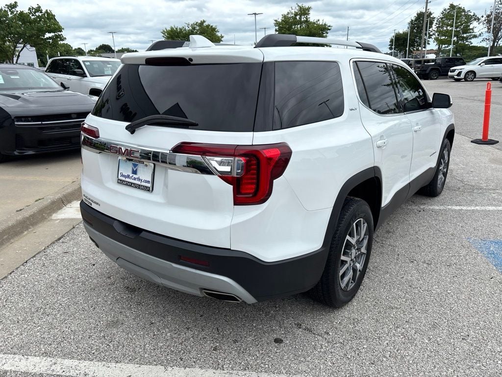 2023 GMC Acadia FWD SLT