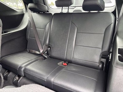 2025 Chevrolet Traverse FWD LT