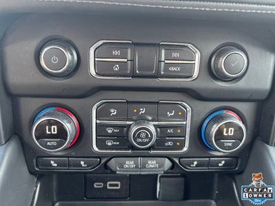 2024 Chevrolet Suburban 4WD LT