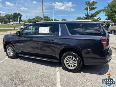 2024 Chevrolet Suburban 4WD LT