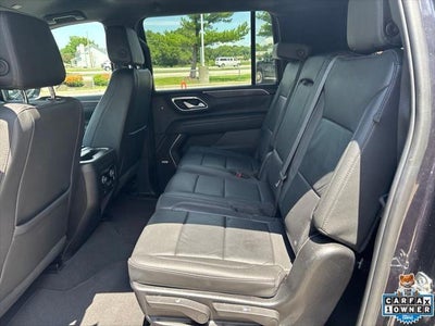 2024 Chevrolet Suburban 4WD LT