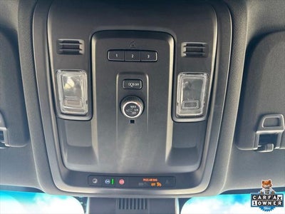 2024 Chevrolet Suburban 4WD LT