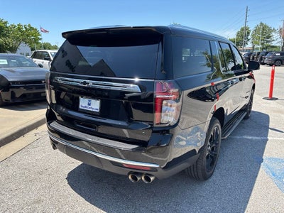 2022 Chevrolet Suburban Premier