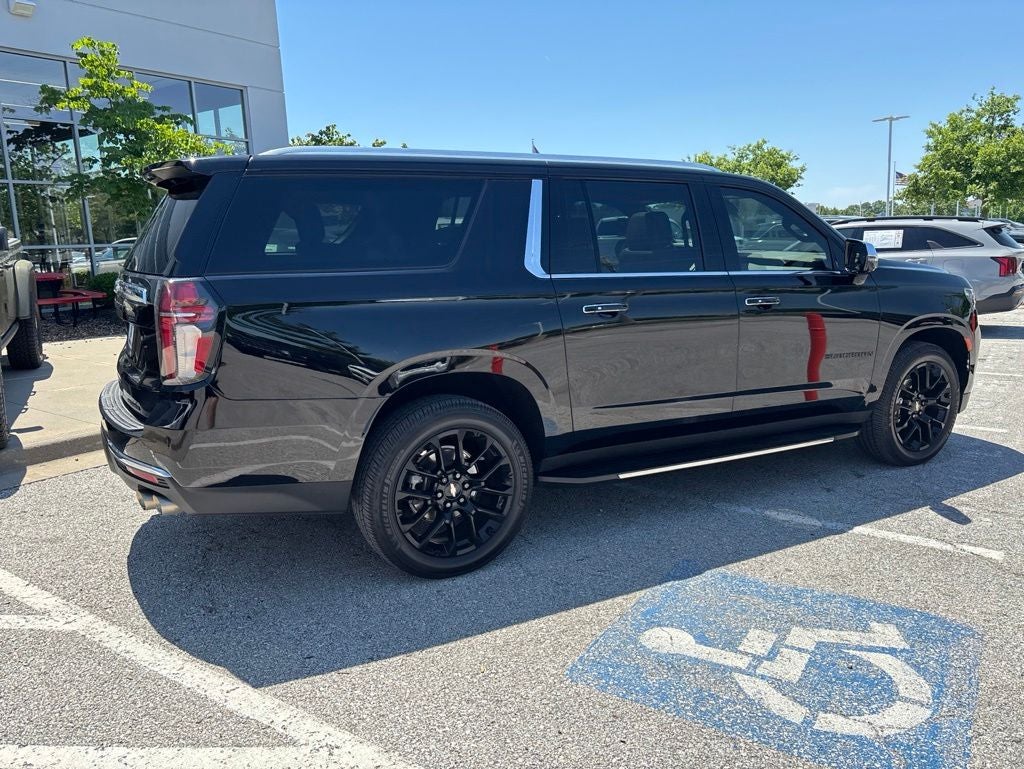 2022 Chevrolet Suburban Premier