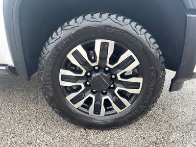 2024 GMC Sierra 3500HD 4WD Crew Cab Standard Bed Denali Ultimate