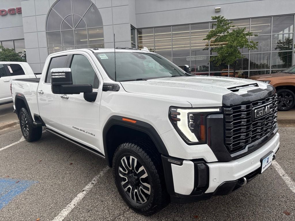 2024 GMC Sierra 3500HD 4WD Crew Cab Standard Bed Denali Ultimate