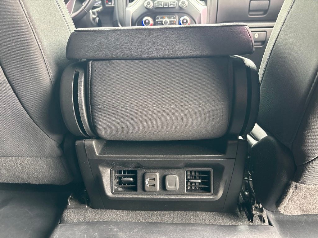 2021 GMC Sierra 1500 4WD Crew Cab Short Box Elevation