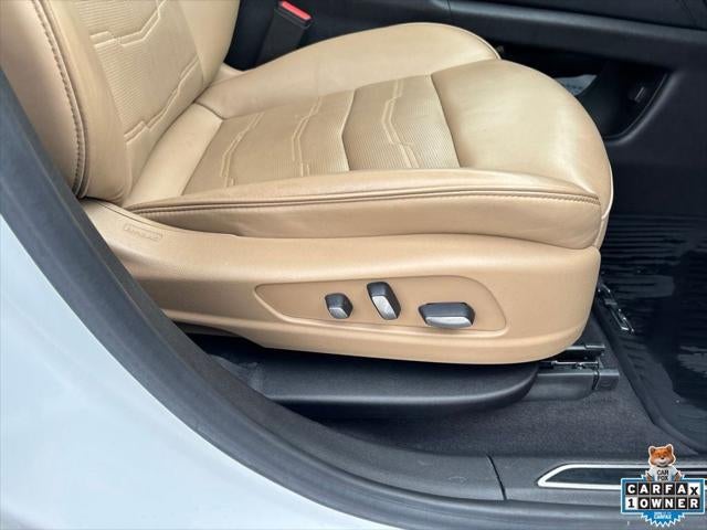 2020 Cadillac XT5 AWD Sport