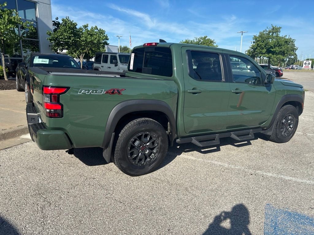 2023 Nissan Frontier Crew Cab PRO-4X 4x4