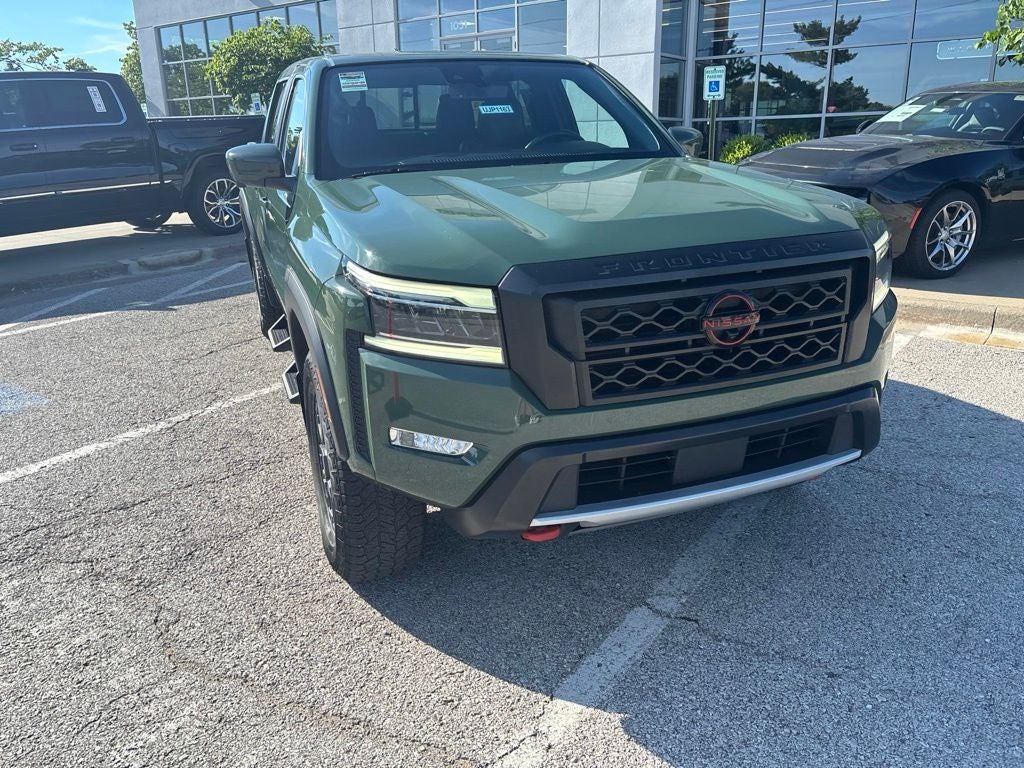 2023 Nissan Frontier Crew Cab PRO-4X 4x4