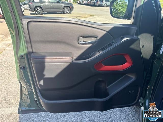 2023 Nissan Frontier Crew Cab PRO-4X 4x4
