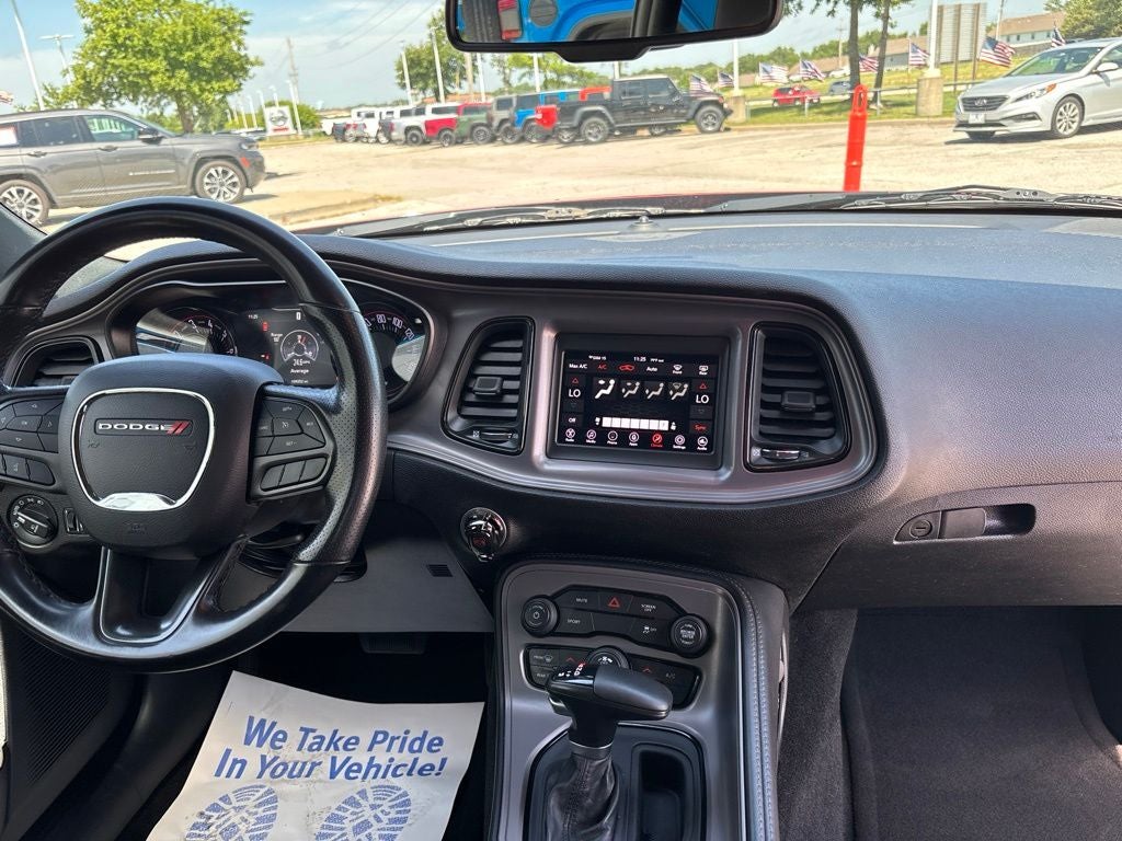 2023 Dodge Challenger SXT