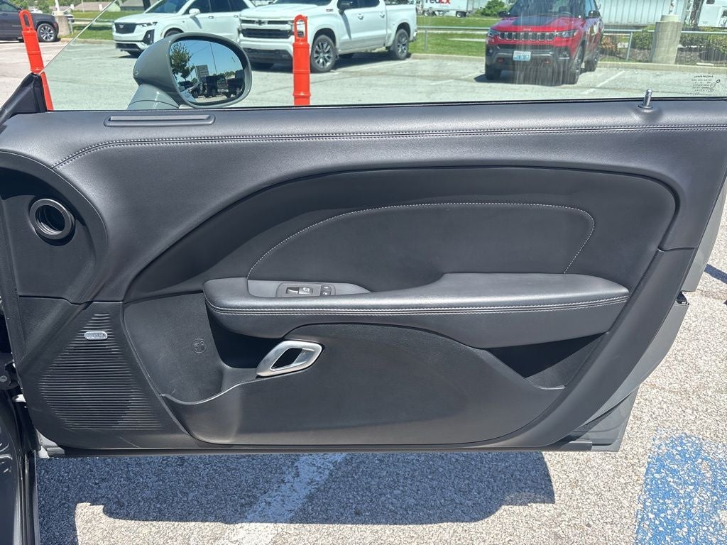 2023 Dodge Challenger SXT