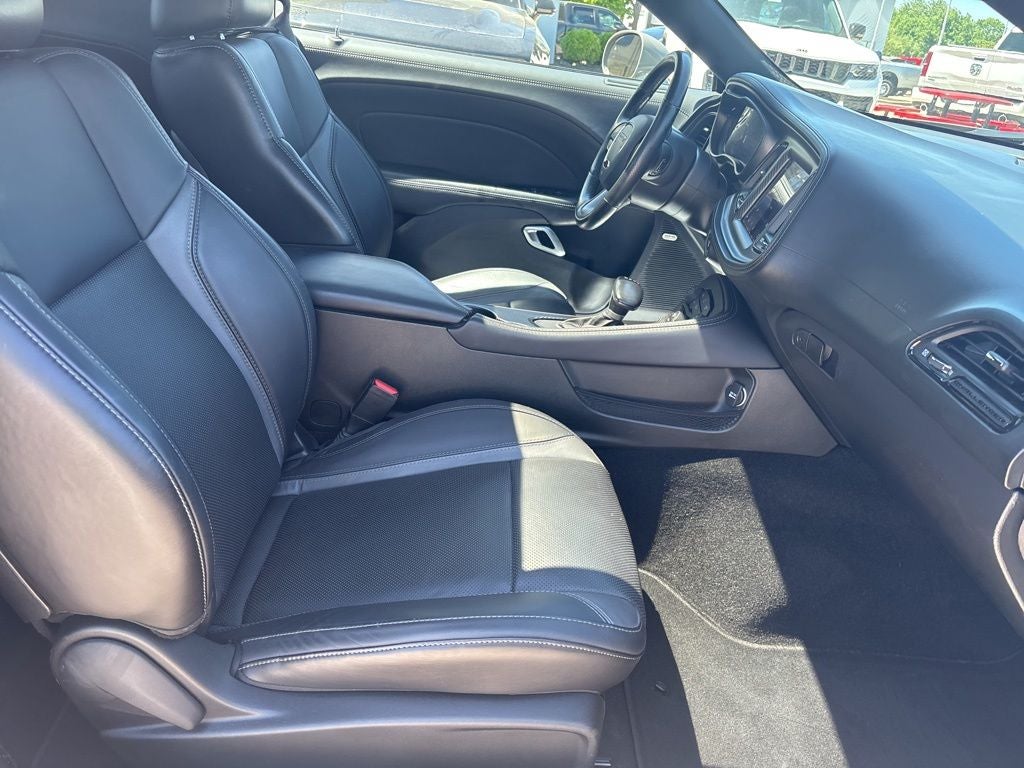 2023 Dodge Challenger SXT