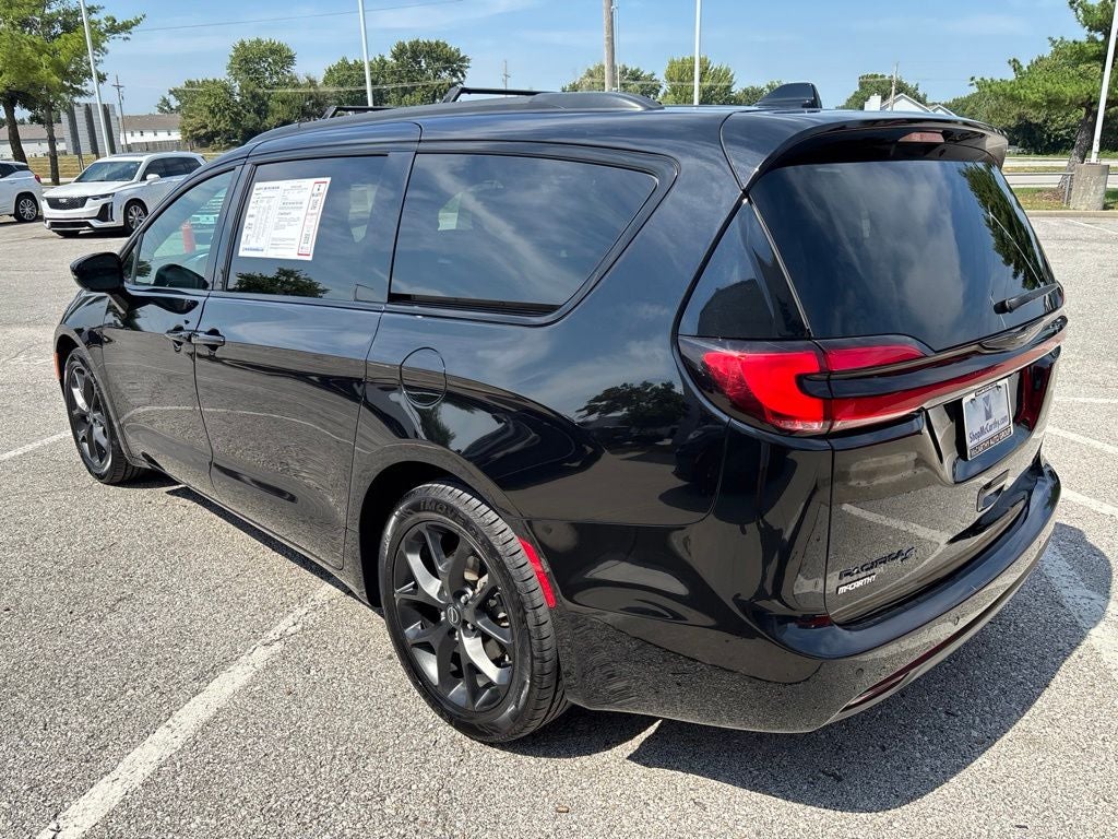 2025 Chrysler Pacifica Limited