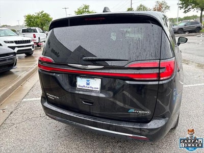2023 Chrysler Pacifica Hybrid Touring L