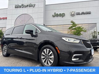 2023 Chrysler Pacifica Hybrid Touring L