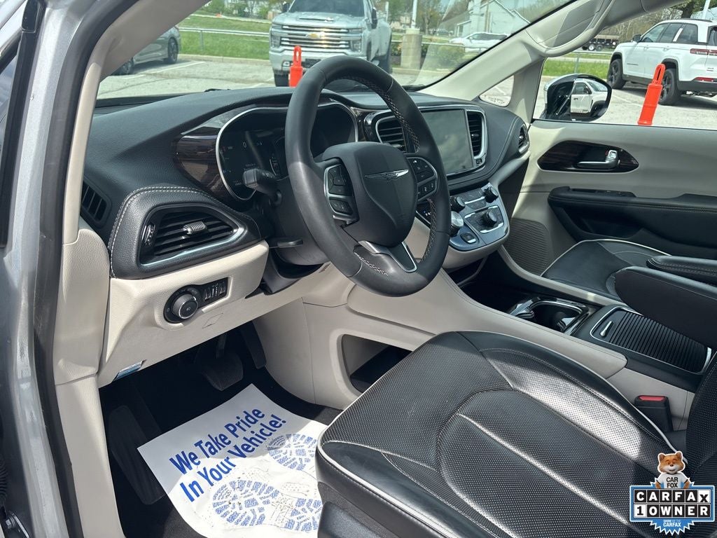 2023 Chrysler Pacifica Hybrid Limited