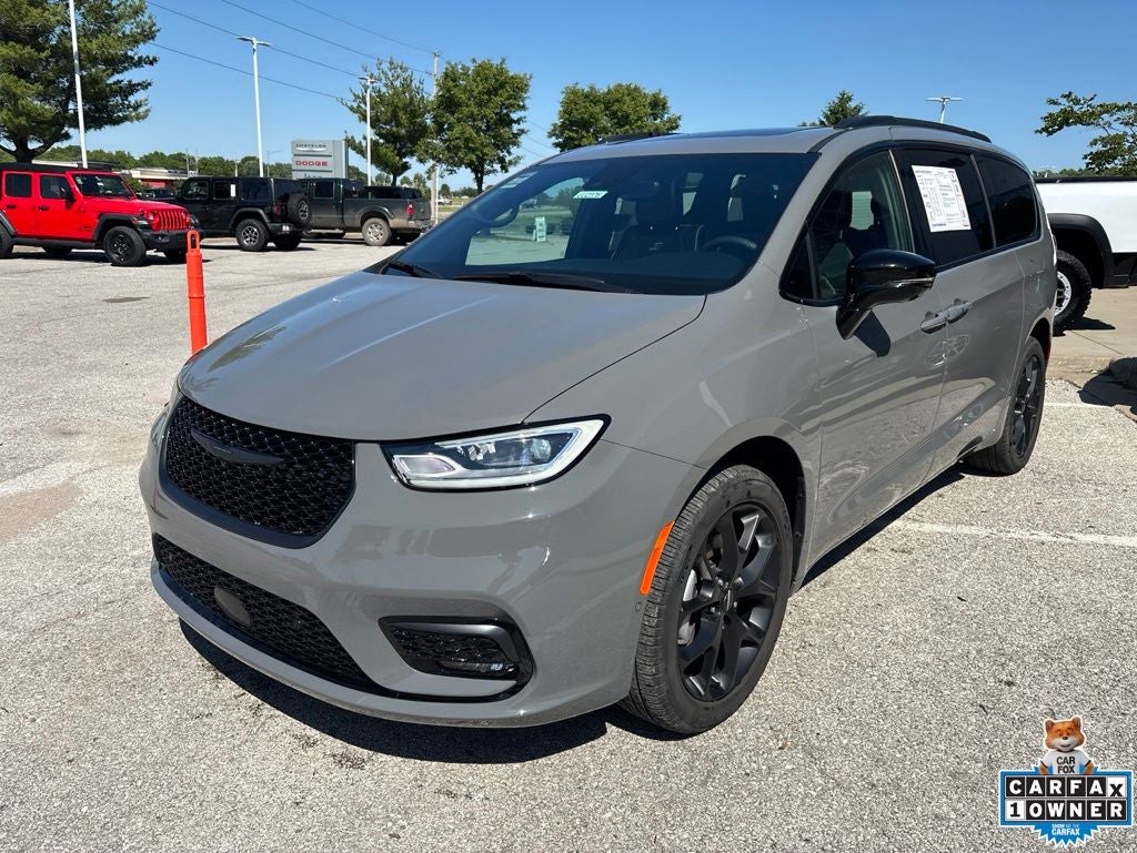 2025 Chrysler Pacifica Limited