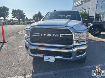 2024 RAM 3500 Big Horn Crew Cab 4x4 8' Box